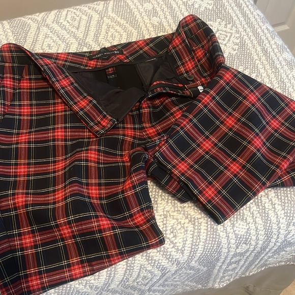 Zara Woman Plead Pants Size 8 - Picture 4 of 4